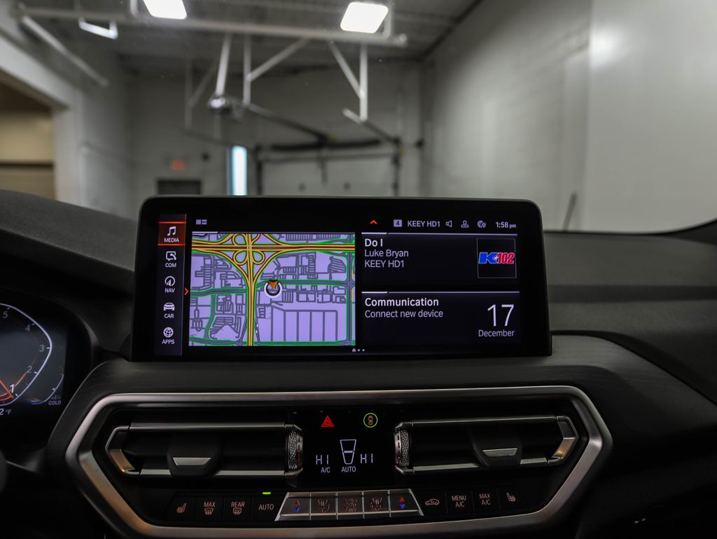 Thumbnail: 2022 BMW X3 - 15