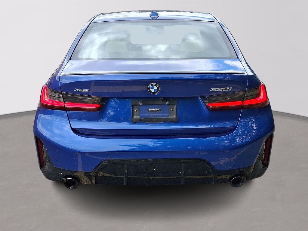 2023 BMW 3 Series 330i xDrive 5