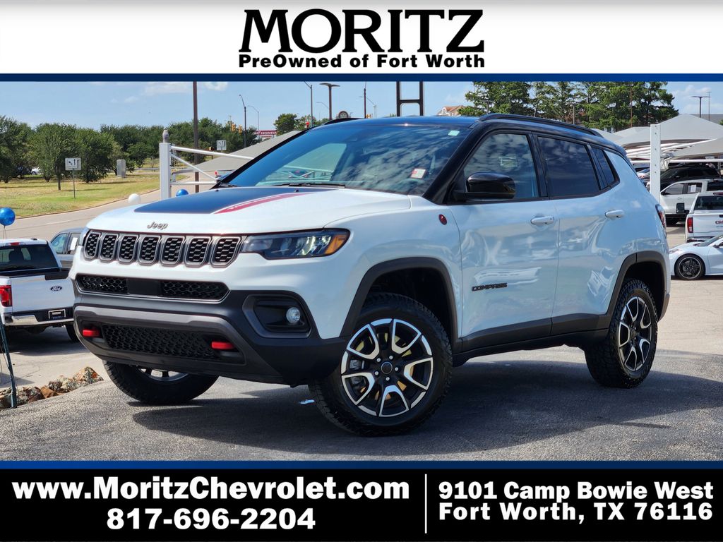 Bright White Clearcoat 2025 Jeep Compass SUV / Crossover Four-Wheel Drive 8-Speed Automatic