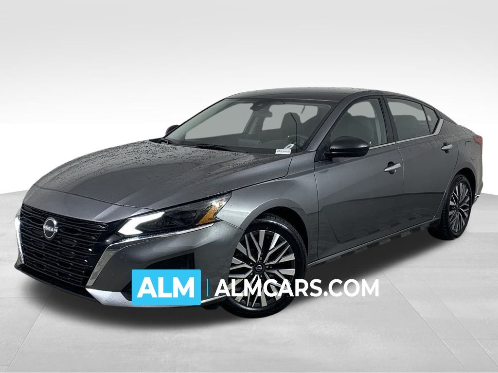 2024 Nissan Altima SV