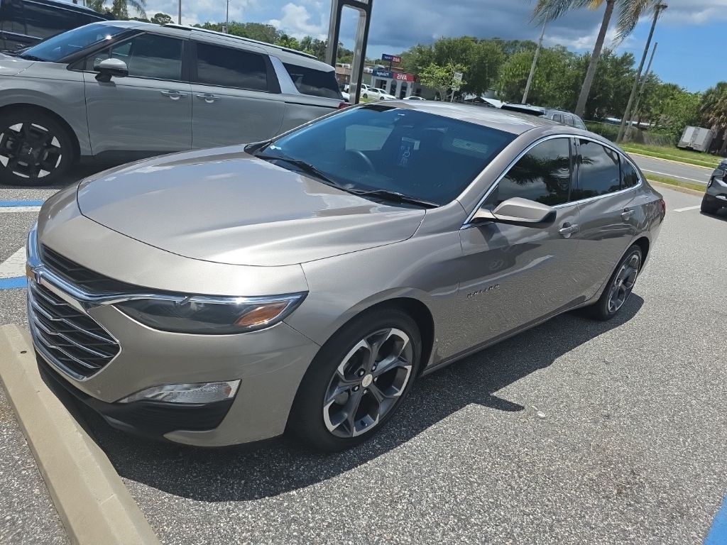 2023 Chevrolet Malibu LT with 1LT FWD