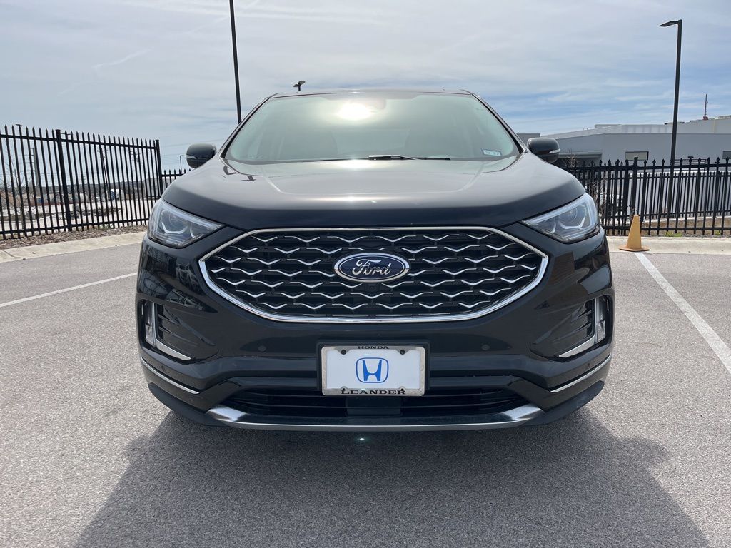 Thumbnail: 2022 Ford Edge - 2