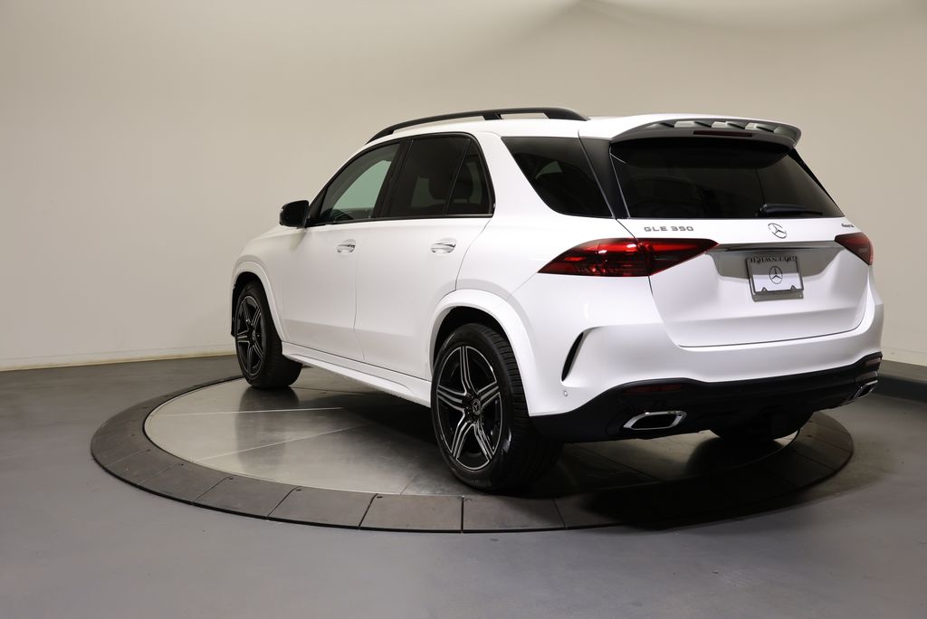 Thumbnail: 2026 Mercedes-Benz GLE - 5