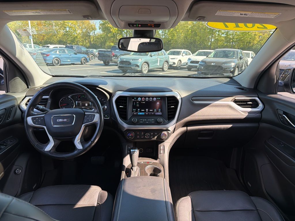 Thumbnail: 2017 GMC Acadia - 12