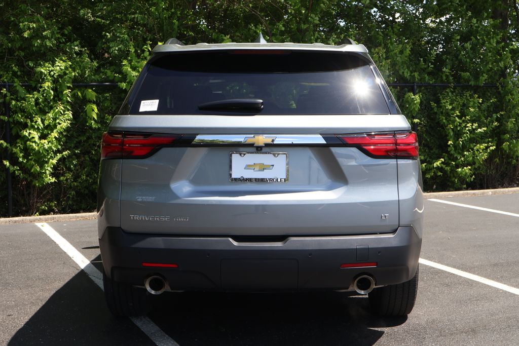 Thumbnail: 2023 Chevrolet Traverse - 7