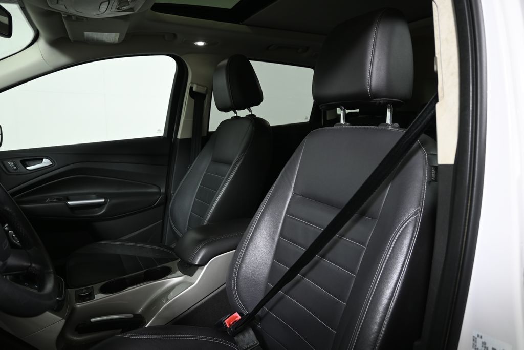 Thumbnail: 2013 Ford Escape - 5