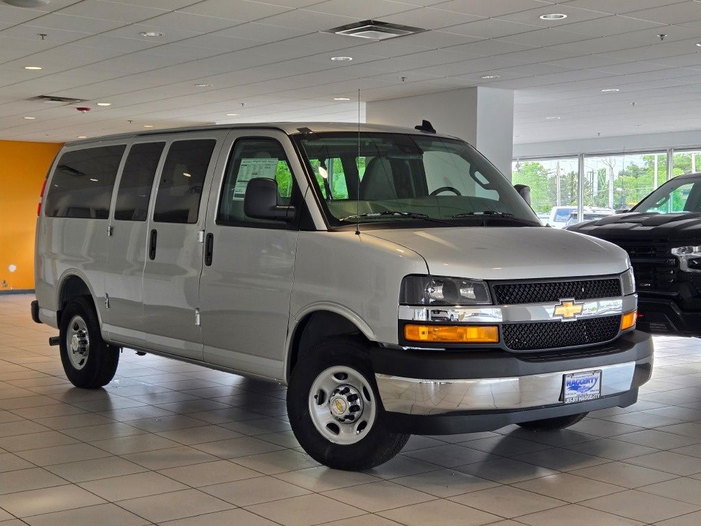 Silver Ice Metallic 2026 Chevrolet Express 2500 LT RWD Van Rear-Wheel Drive