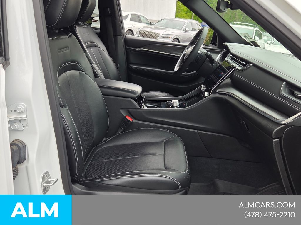 Used 2023 White Jeep Overland 4xe image 19