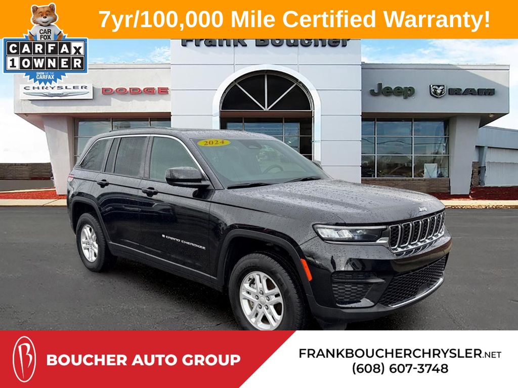 Diamond Black Crystal Pearlcoat 2024 Jeep Grand Cherokee Laredo 4WD SUV / Crossover Four-Wheel Drive 8-Speed Automatic