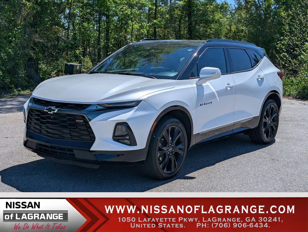 White (Iridescent Pearl Tricoat) 2022 Chevrolet Blazer RS FWD SUV / Crossover Front-Wheel Drive 9-Speed Automatic Overdrive