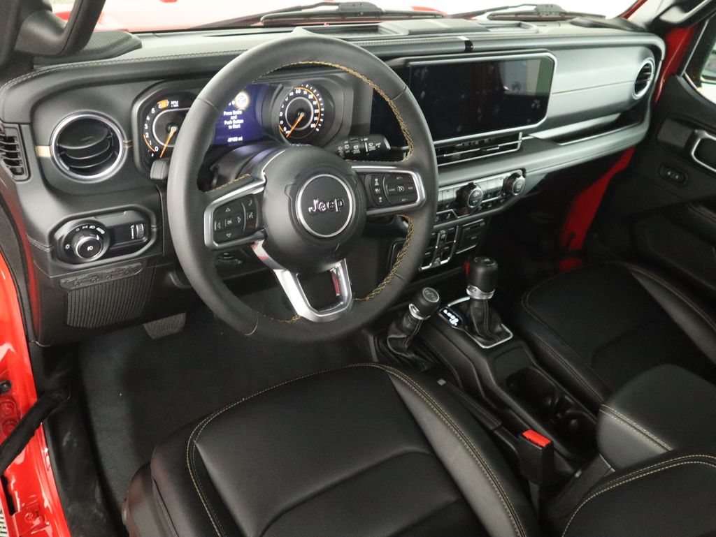 Thumbnail: 2024 Jeep Wrangler - 9