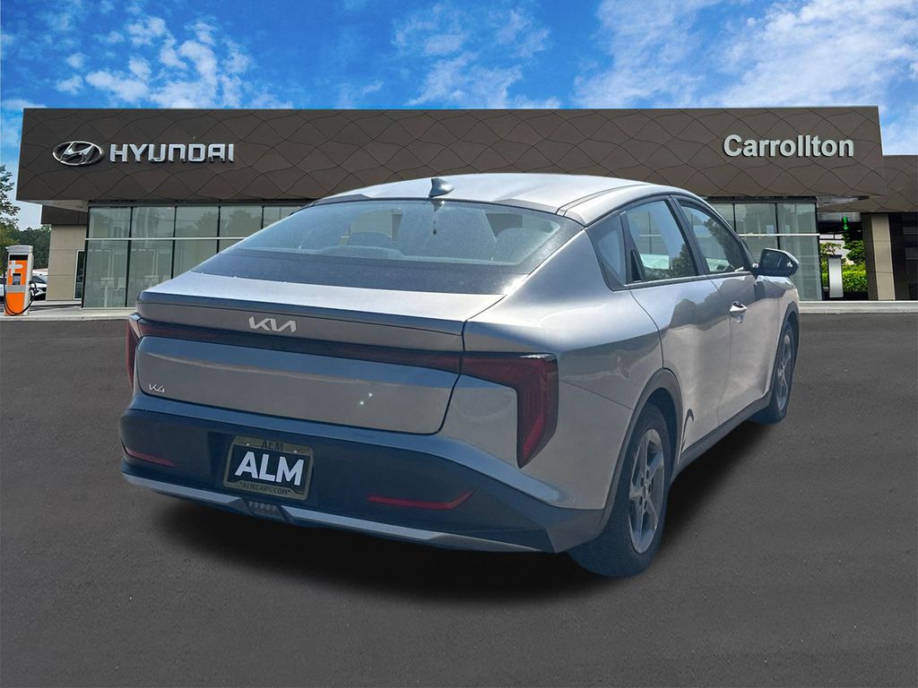 Used 2025 Gray Kia LXS image 5