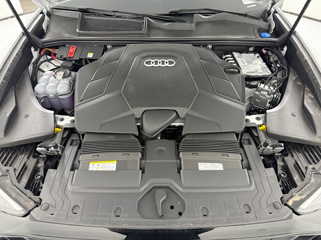 Thumbnail: 2026 Audi Q8 - 29
