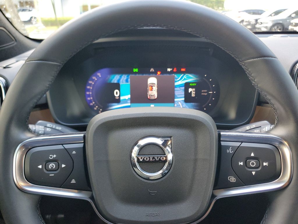 used 2023 Volvo C40 Recharge Pure Electric car, priced at $24,695