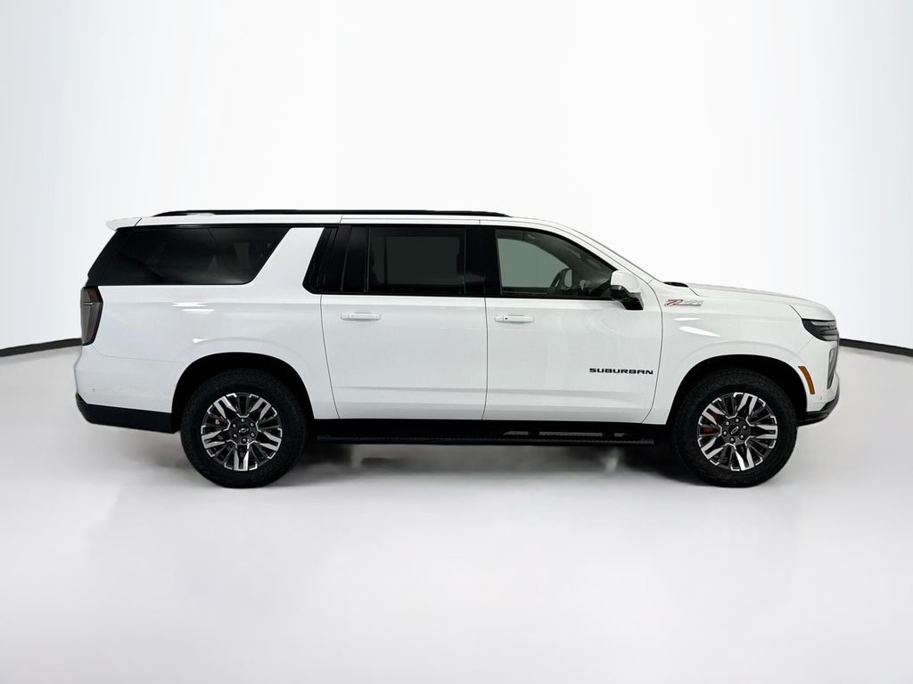Thumbnail: 2026 Chevrolet Suburban - 4