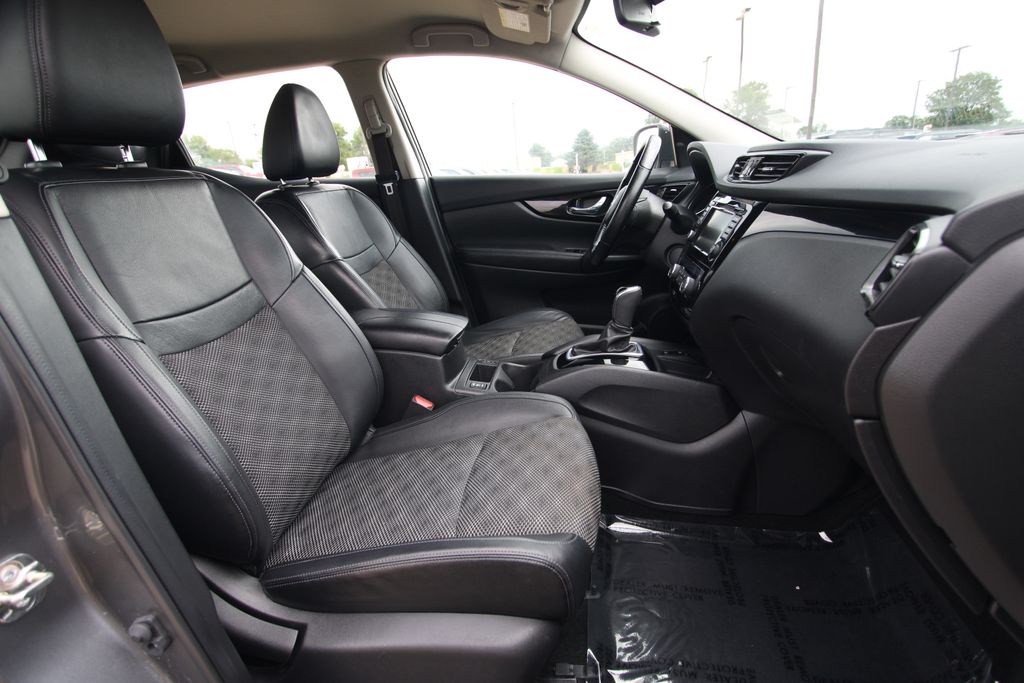 Used 2022 Nissan Rogue Sport SUV