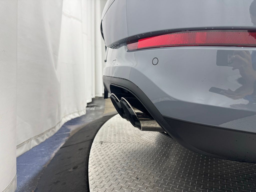 Thumbnail: 2025 Porsche Cayenne - 15
