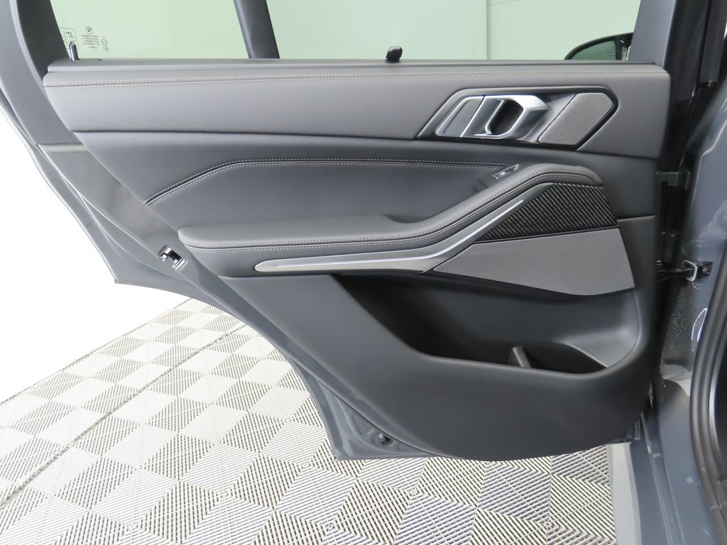 Thumbnail: 2026 BMW X5 - 27