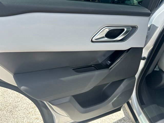 Used 2025 Land rover Range Rover Velar SUV