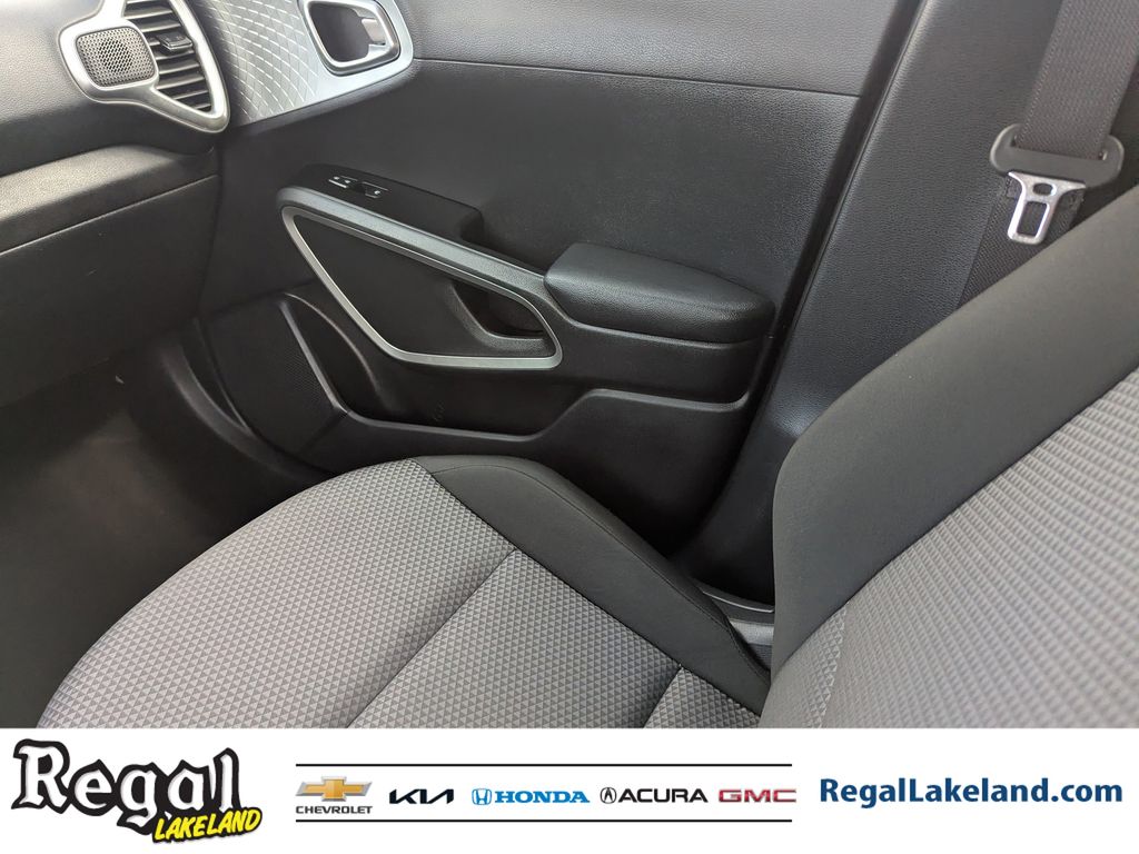 used 2024 Kia Soul car, priced at $14,892