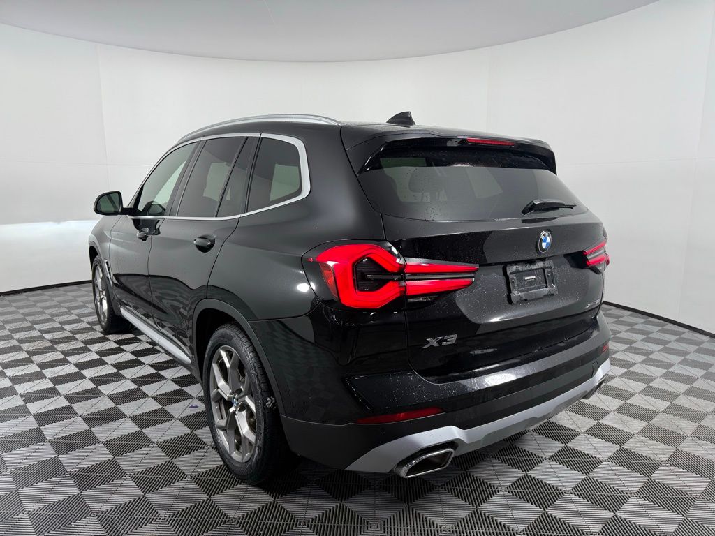 Thumbnail: 2023 BMW X3 - 6
