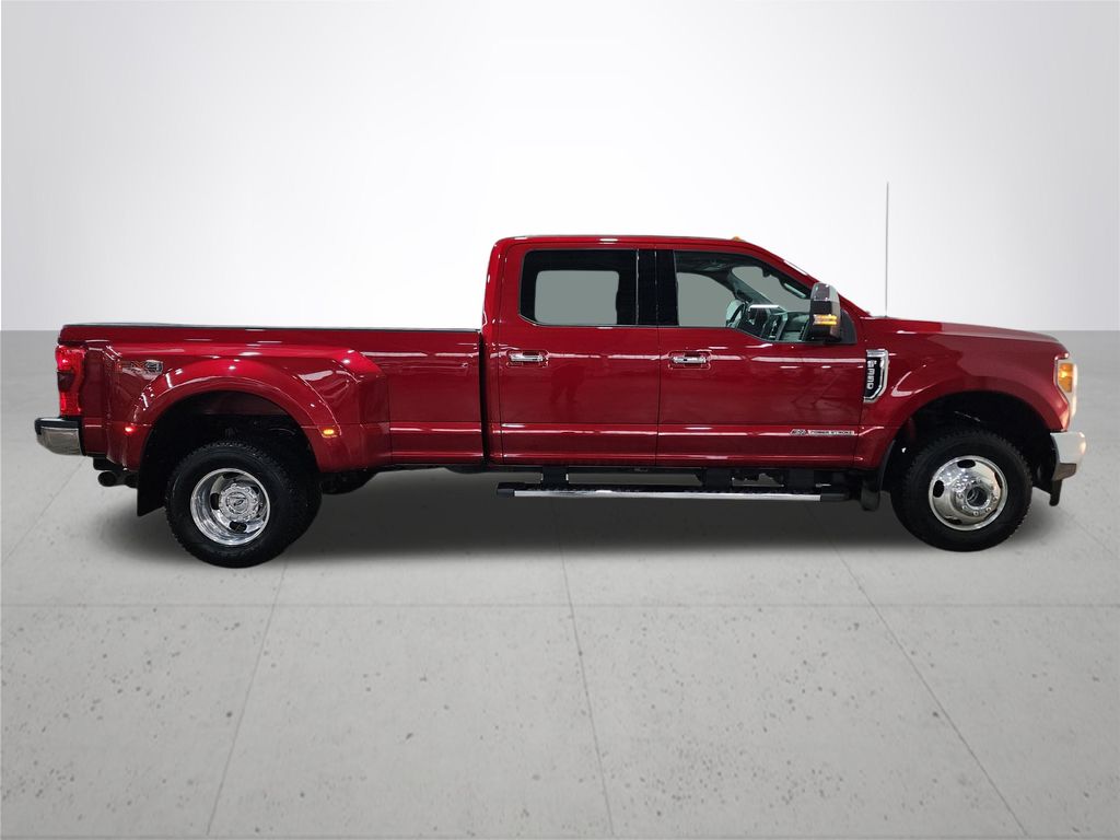 2017 Ford F-350SD Lariat