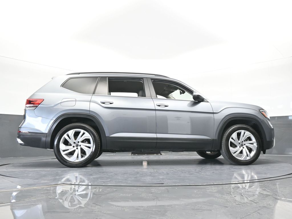 Used 2021 Gray Volkswagen 3.6L V6 SE w/Technology image 60