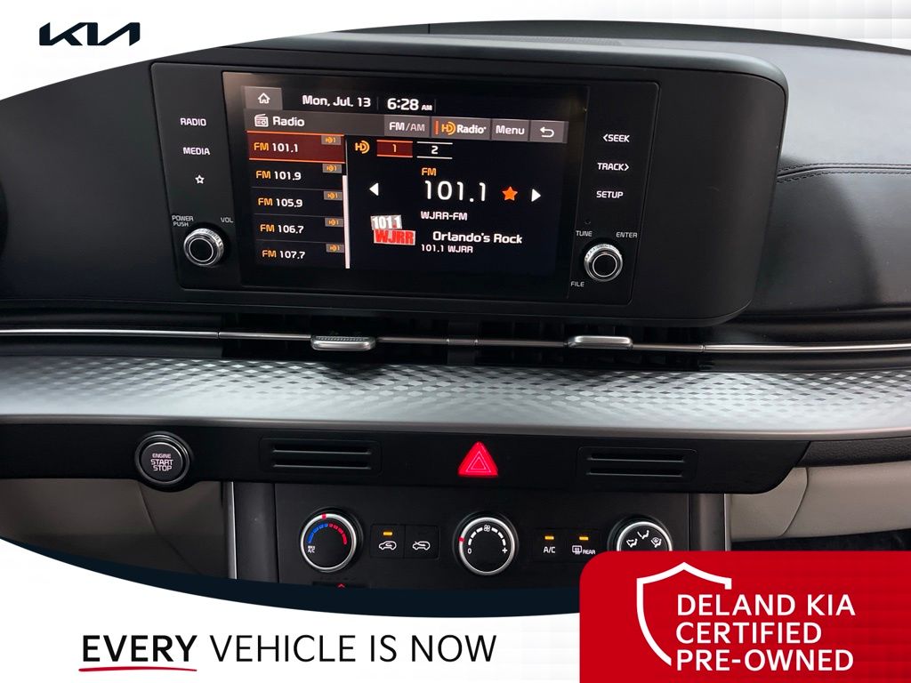 Used 2023 Kia Carnival Van