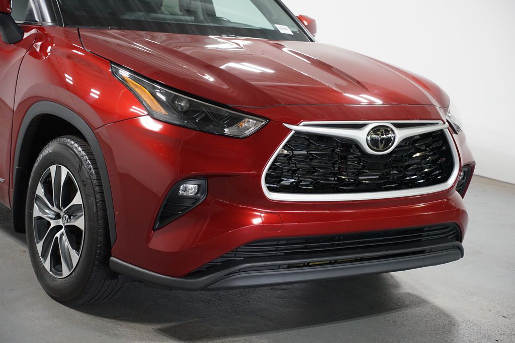 Thumbnail: 2025 Toyota Highlander - 4