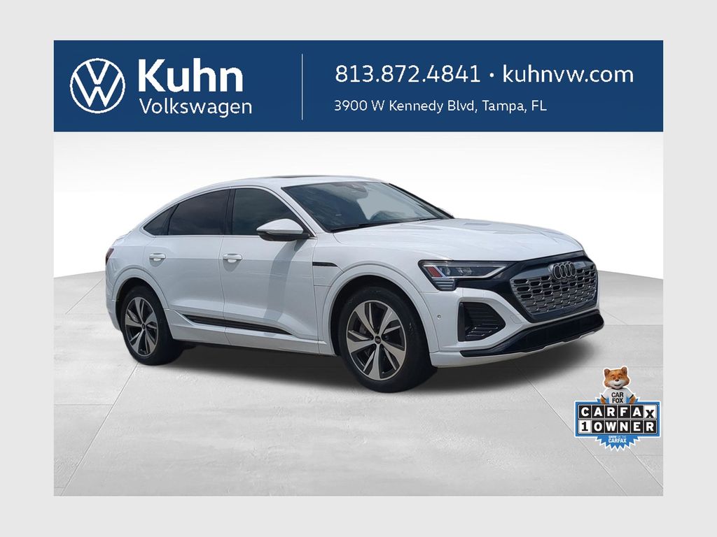 Glacier White Metallic 2024 Audi Q8 e-tron Sportback Sedan All-Wheel Drive Automatic
