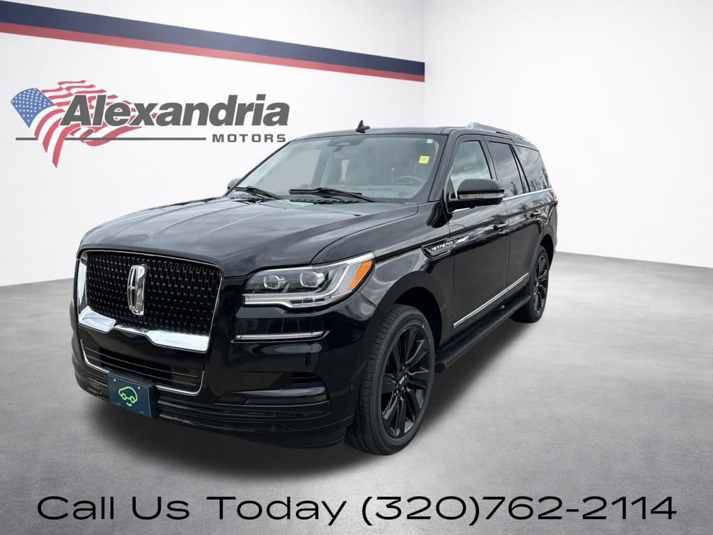 Black Metallic 2022 Lincoln Navigator SUV / Crossover Four-Wheel Drive Automatic