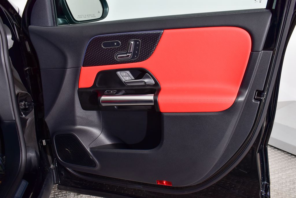 Thumbnail: 2026 Mercedes-Benz GLA - 25