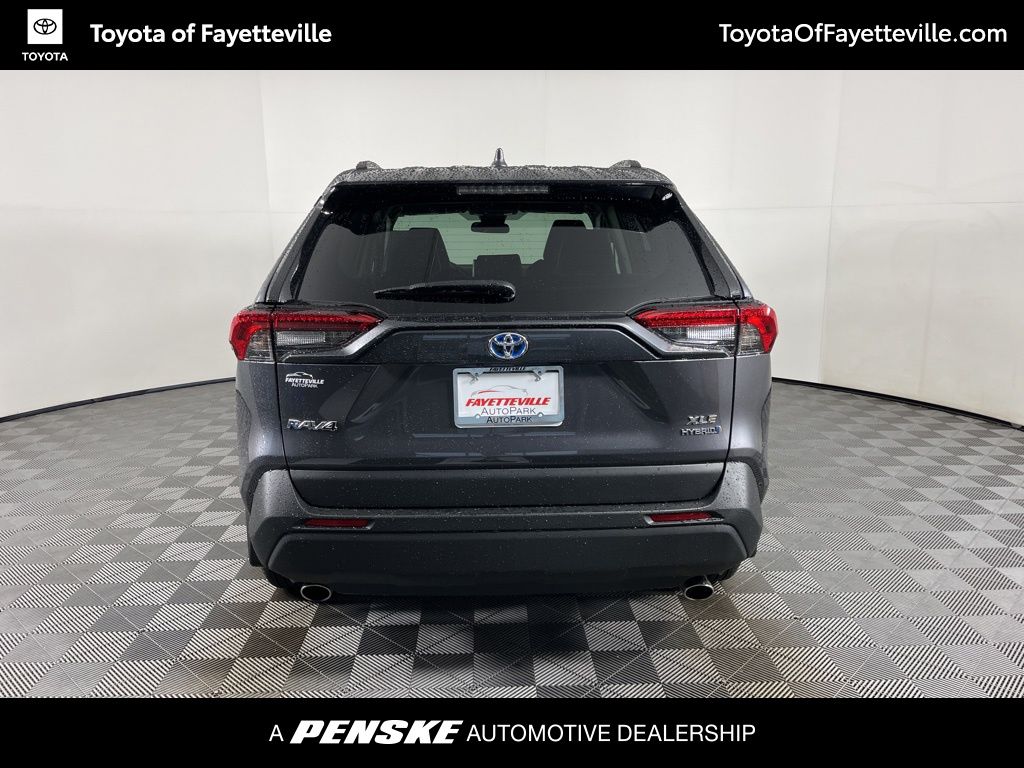 Thumbnail: 2024 Toyota RAV4 - 11