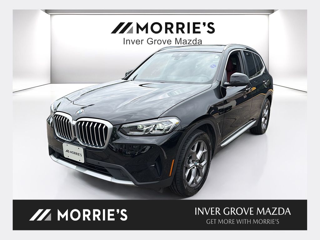 2023 BMW X3's photo