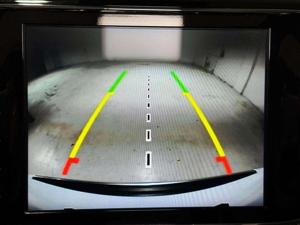 Used 2020 Ivory 3-Coat Jeep Summit image 16