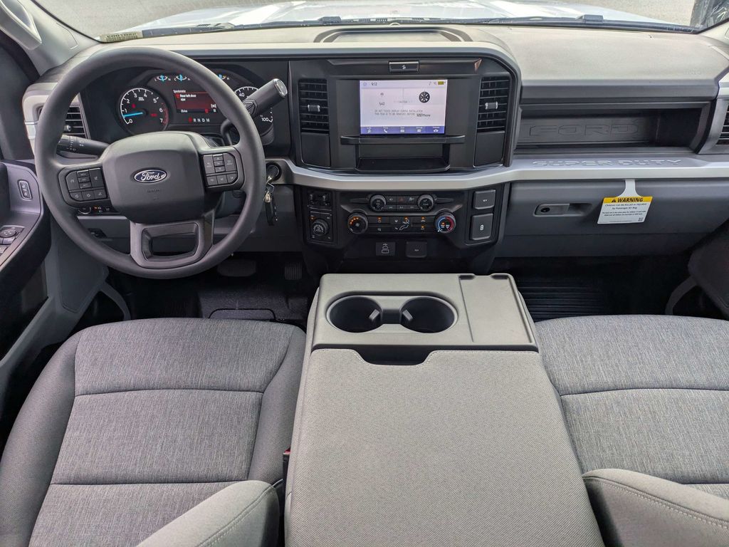 2027 Ford F-250 Super Duty XL