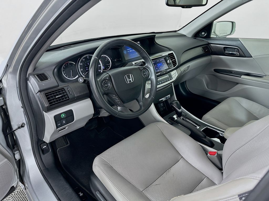 Thumbnail: 2013 Honda Accord - 9