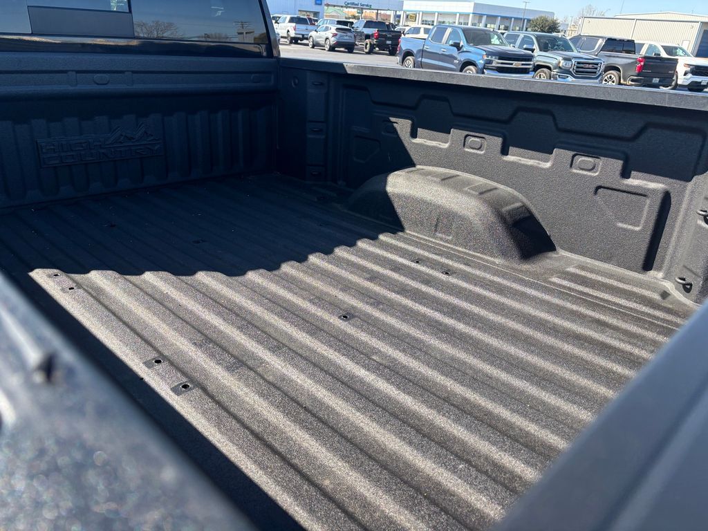 Used Car 2022 Chevrolet Silverado 3500hd  High Country For Sale Under $70,000 In Austin, Texas