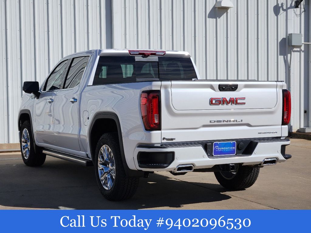 2024 GMC Sierra 1500 Denali 3