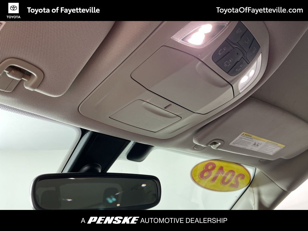 Thumbnail: 2018 Chrysler Pacifica - 27