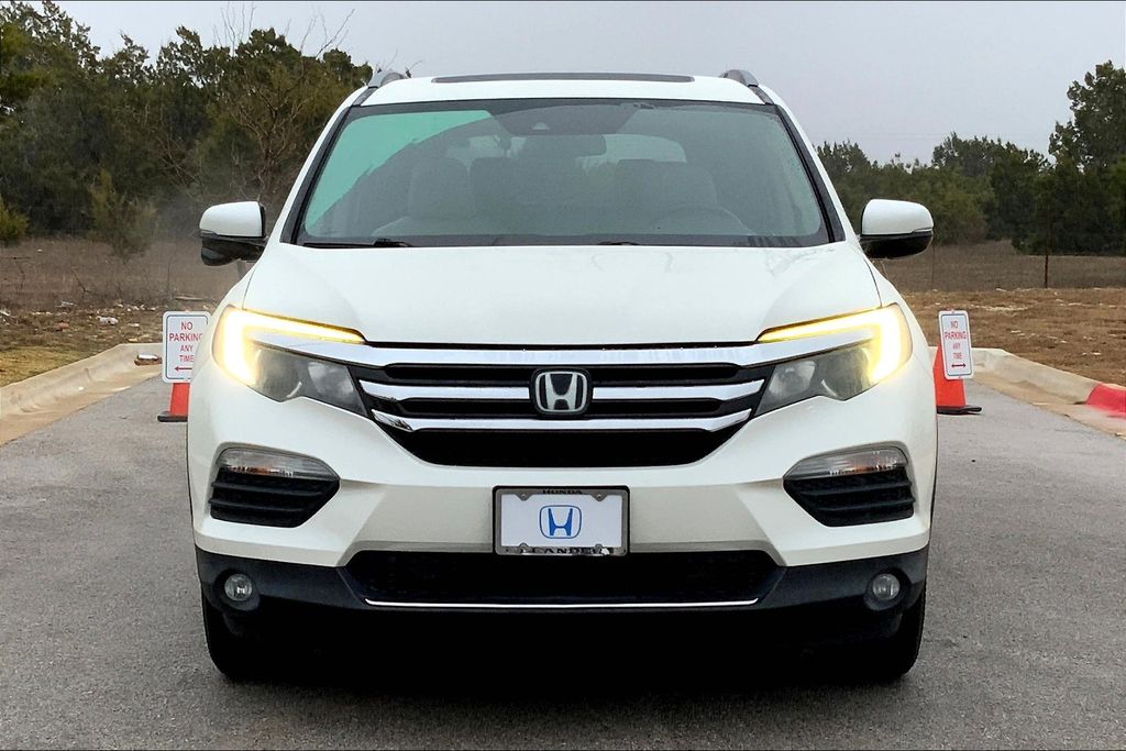 2018 Honda Pilot Touring 2