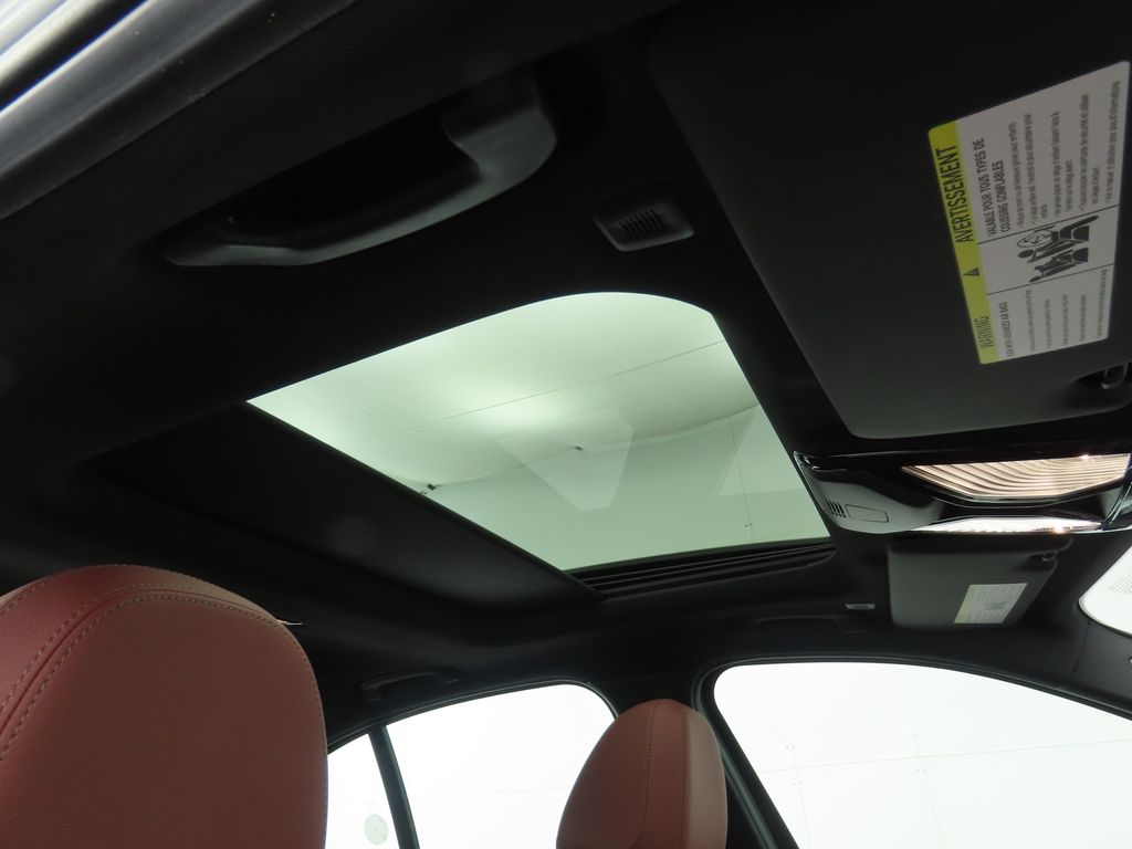 Thumbnail: 2026 BMW 3 Series - 17