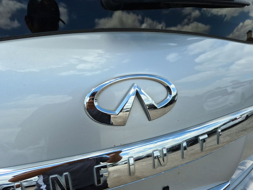 2016 INFINITI QX80 Base Silver at Texan Dodge Chrysler Jeep Ram