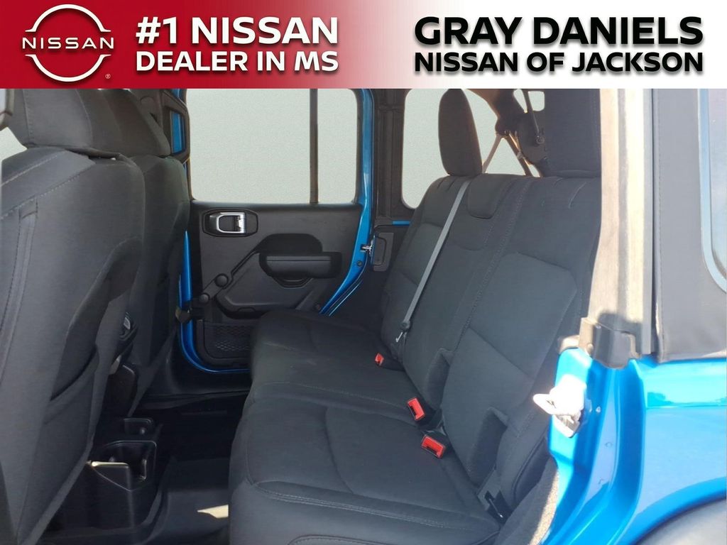 Used 2022 Jeep Wrangler SUV