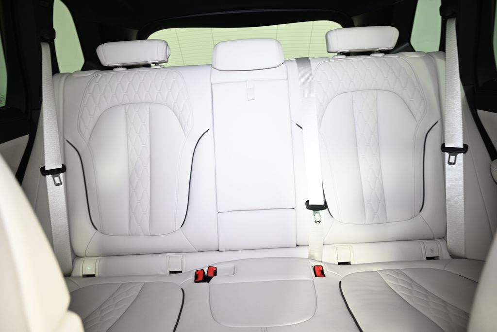 Thumbnail: 2024 BMW X5 - 25