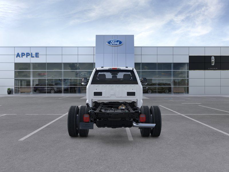 2026 Ford F-450 Chassis XL