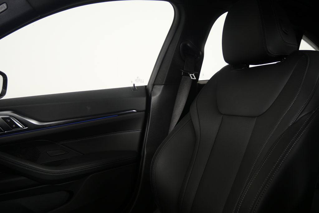 Thumbnail: 2023 BMW i4 - 24