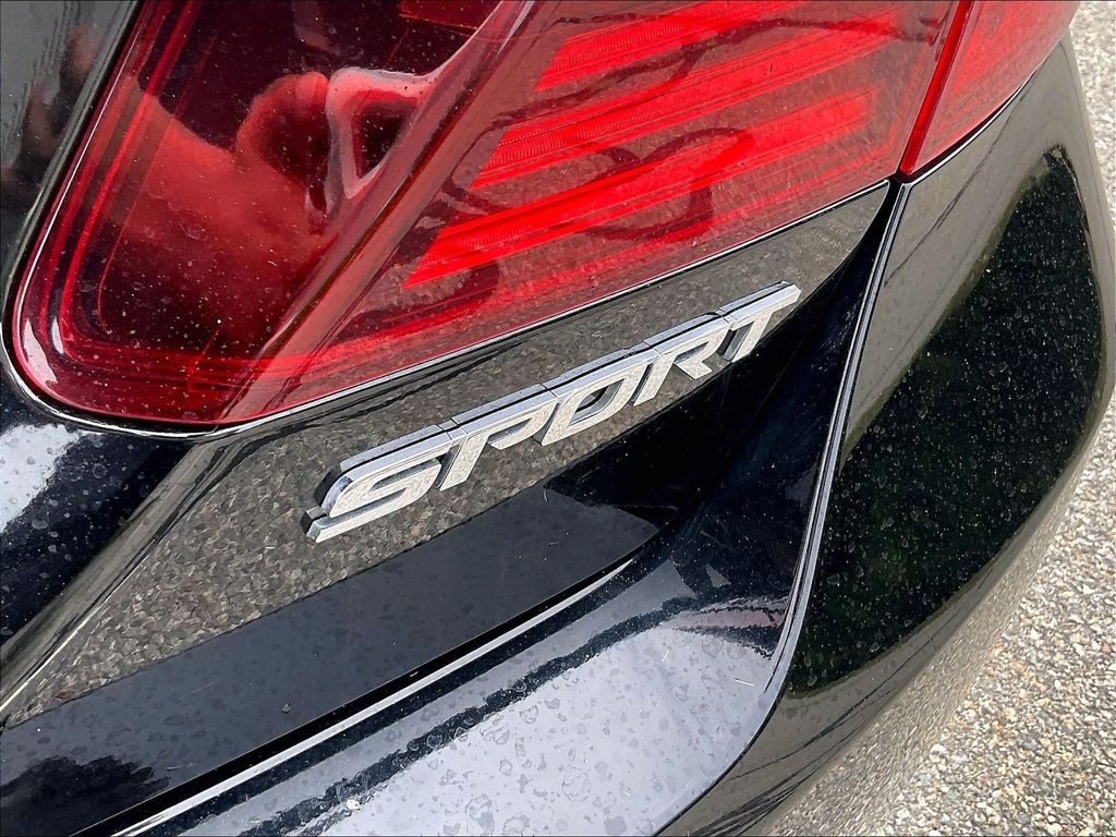 2016 Honda Accord — photo 27