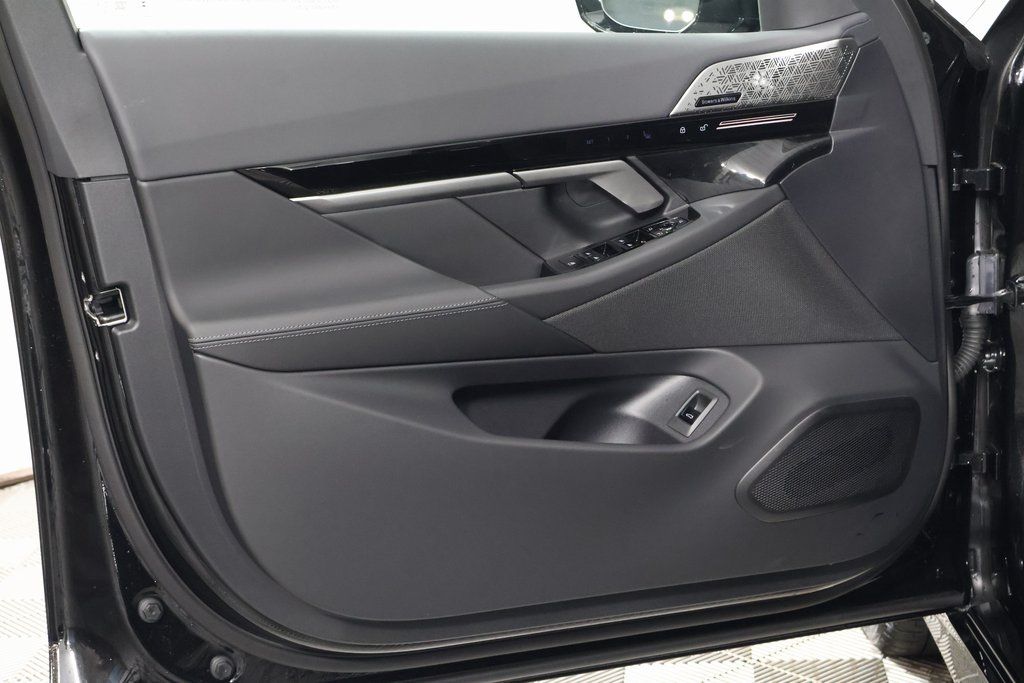 Thumbnail: 2026 BMW 5 Series - 7