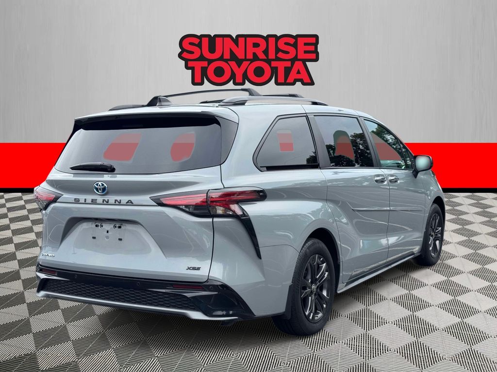 Used 2025 Toyota Sienna Van